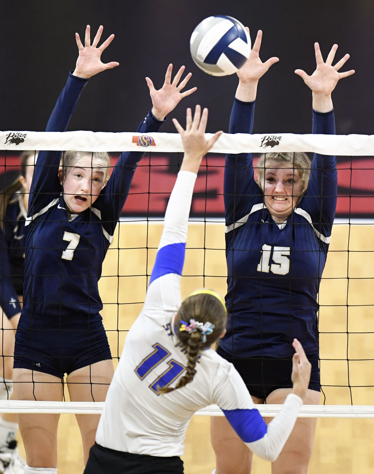 Lincoln Lutheran vs. St. Paul, 11.9
